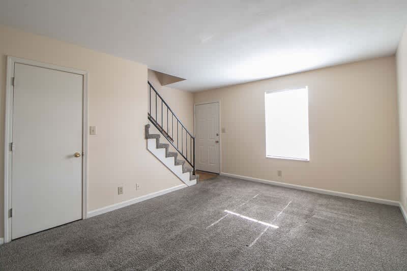 371-3 Peabody Drive – photo 5
