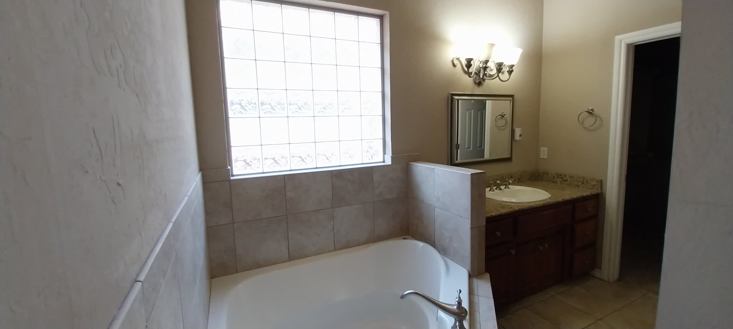 17020 Wales Green Ave – photo 4