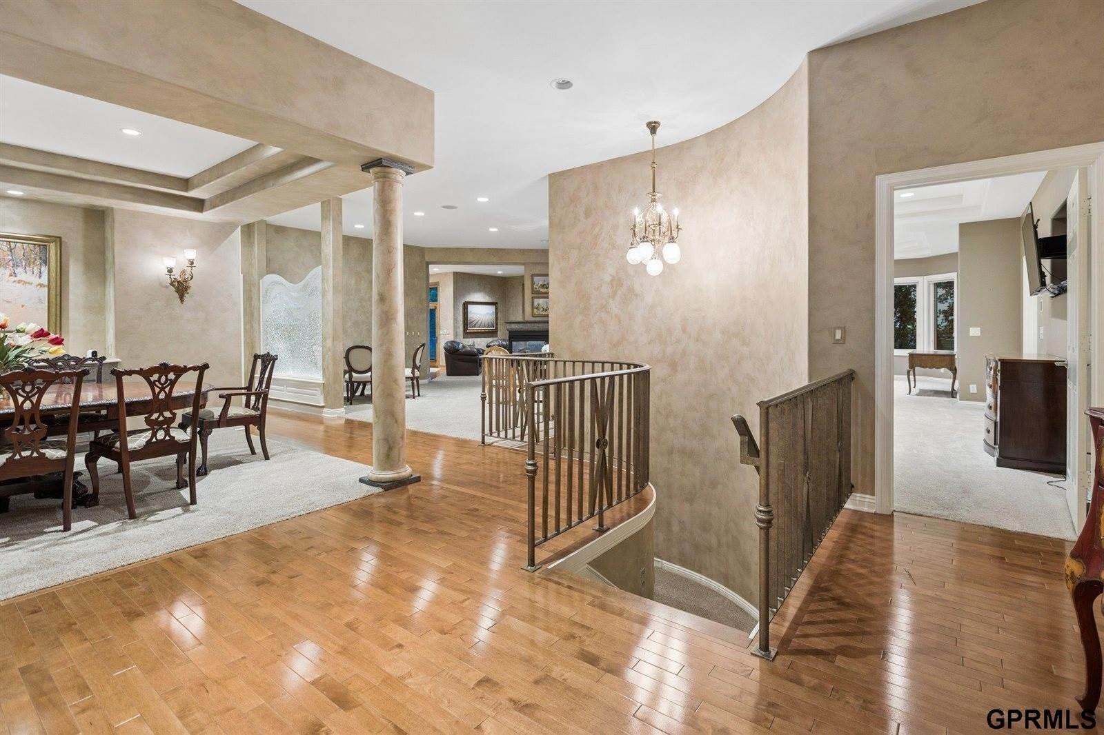 1427 North 133 Street – photo 2