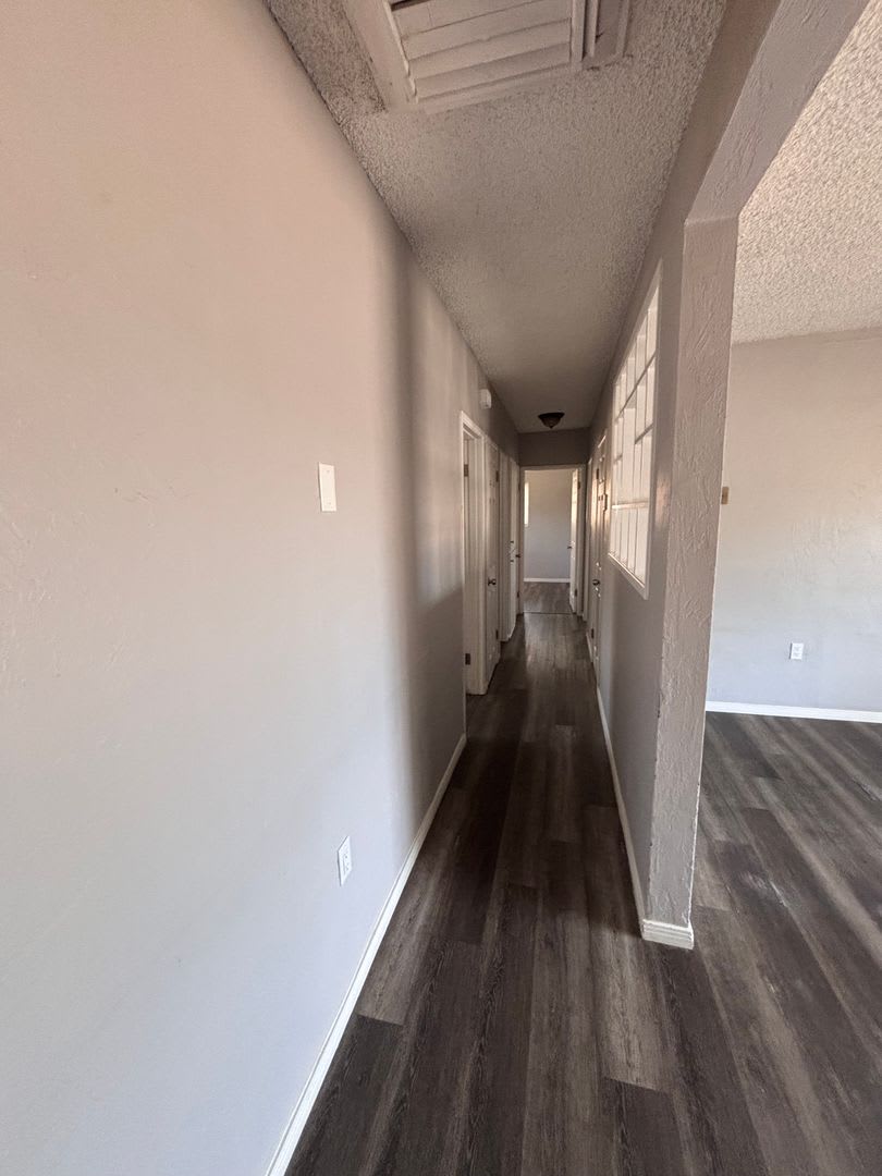 3 Bedroom 2 Bath House in prime location to elementary school in Yucca Valley – photo 3