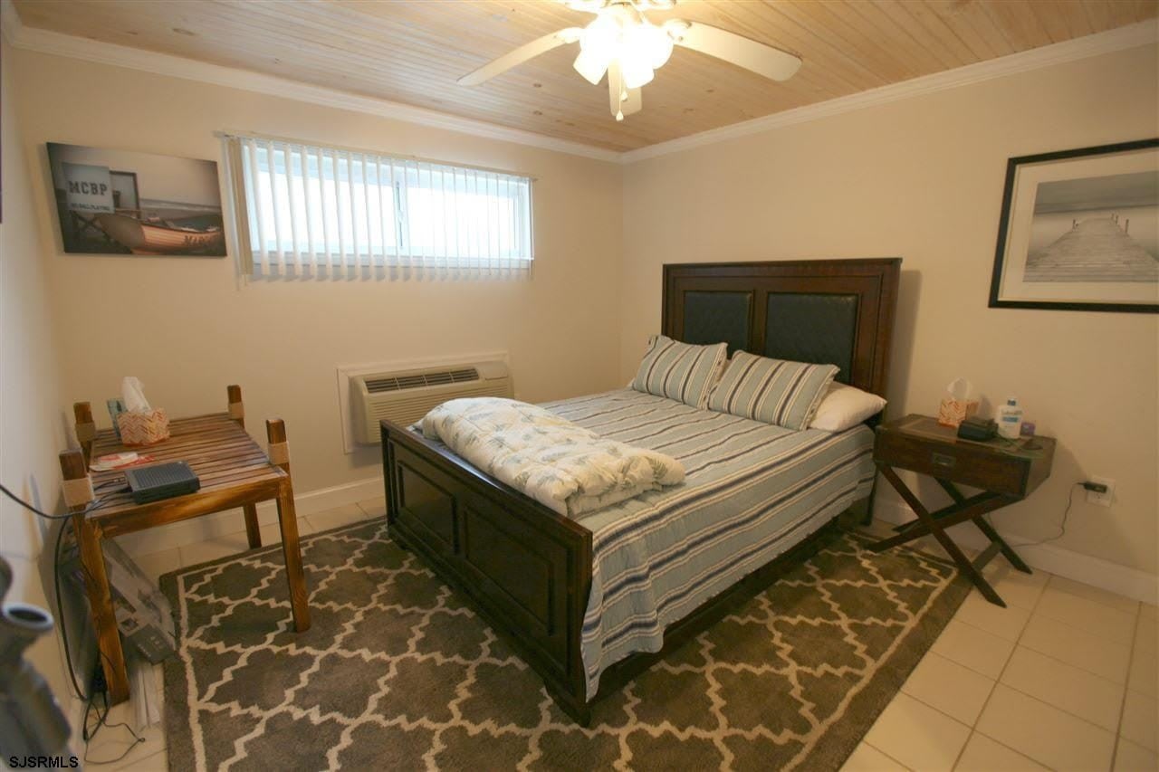 9510 Amherst Ave – photo 5