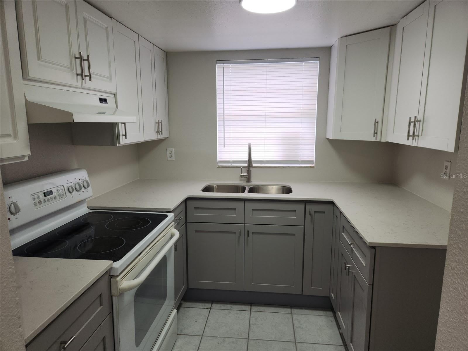 9831 GRACE Drive – photo 4