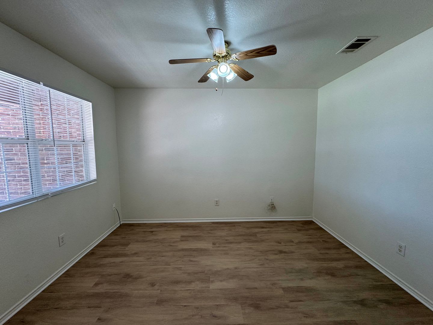 4-Bedroom House for Rent in Killeen – photo 4