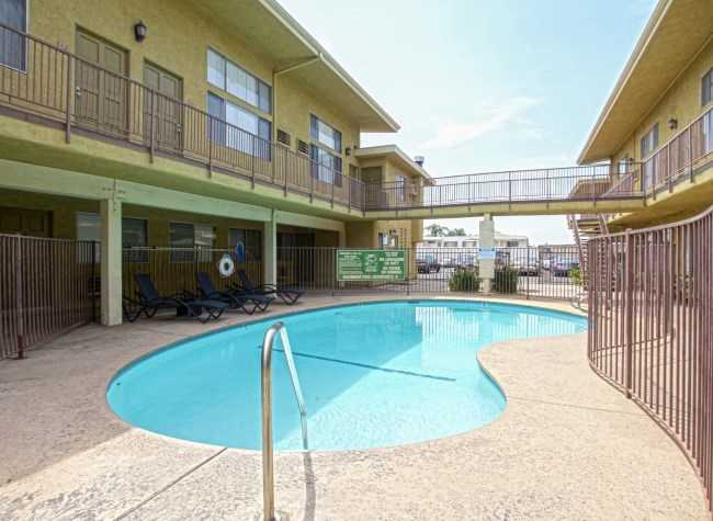 University Commons at Northridge – photo 2