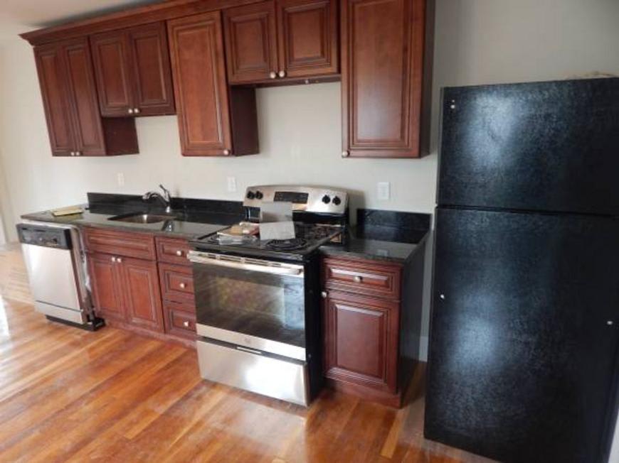 131 Orchard St. – photo 3