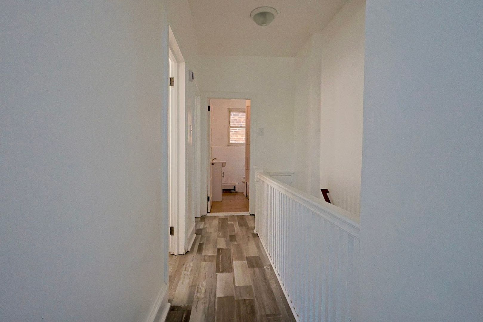 Well-kept 3 Bed, 1 Bath Single Family Home – photo 2
