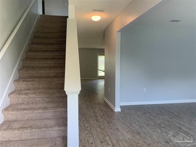 2127 Waltham Street – photo 2