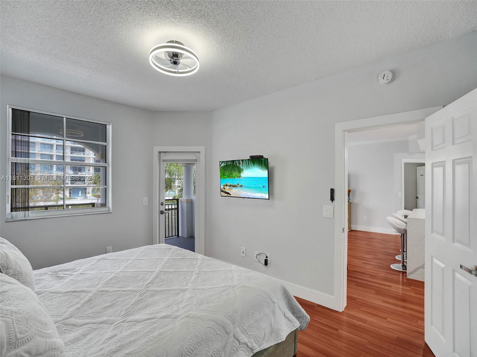 3245 Northeast 184th Street – photo 3