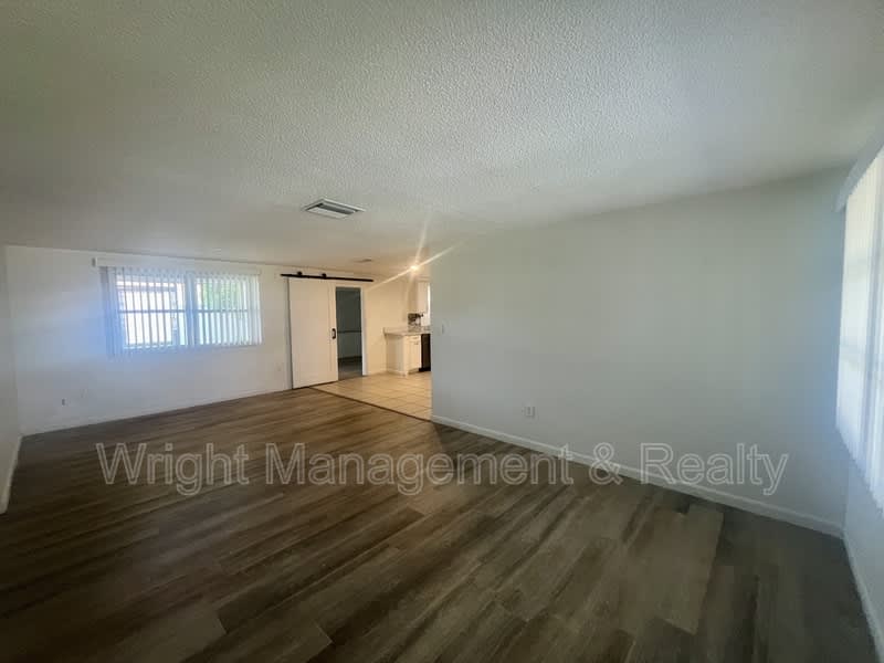 3716 Cedarwood Drive – photo 4