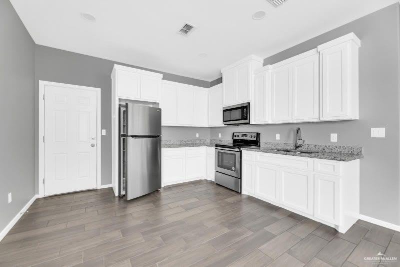 3906 Paola Street – photo 5