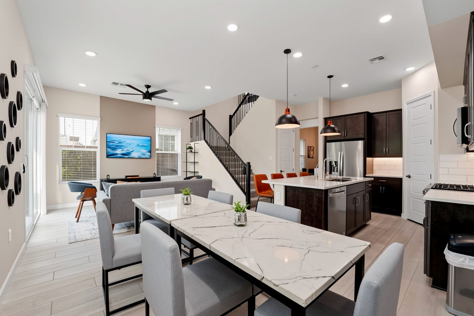 Professionally Designed Fully Furnished Townhome On One Of Arabella S Premium Lots Scottsdale S Coveted 85254 Magic Zip Code – photo 3