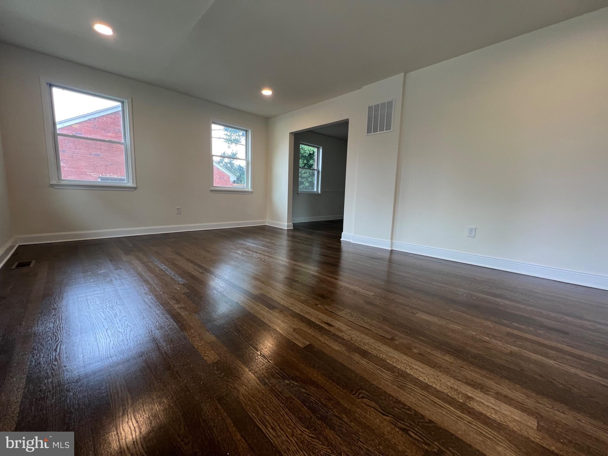 3420 25TH Avenue – photo 2