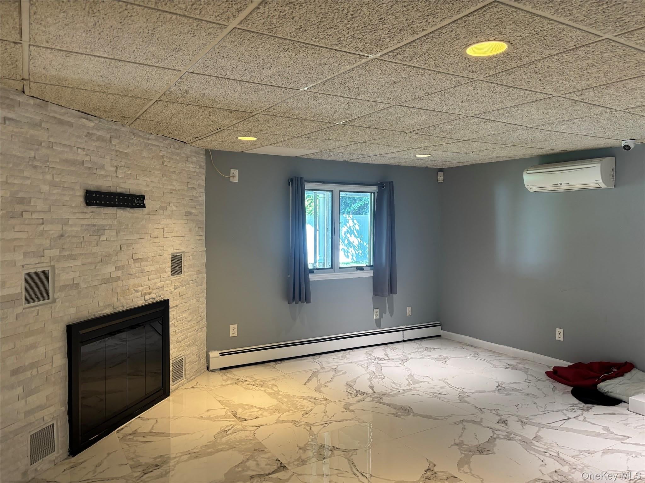 275 Evergreen Avenue – photo 3