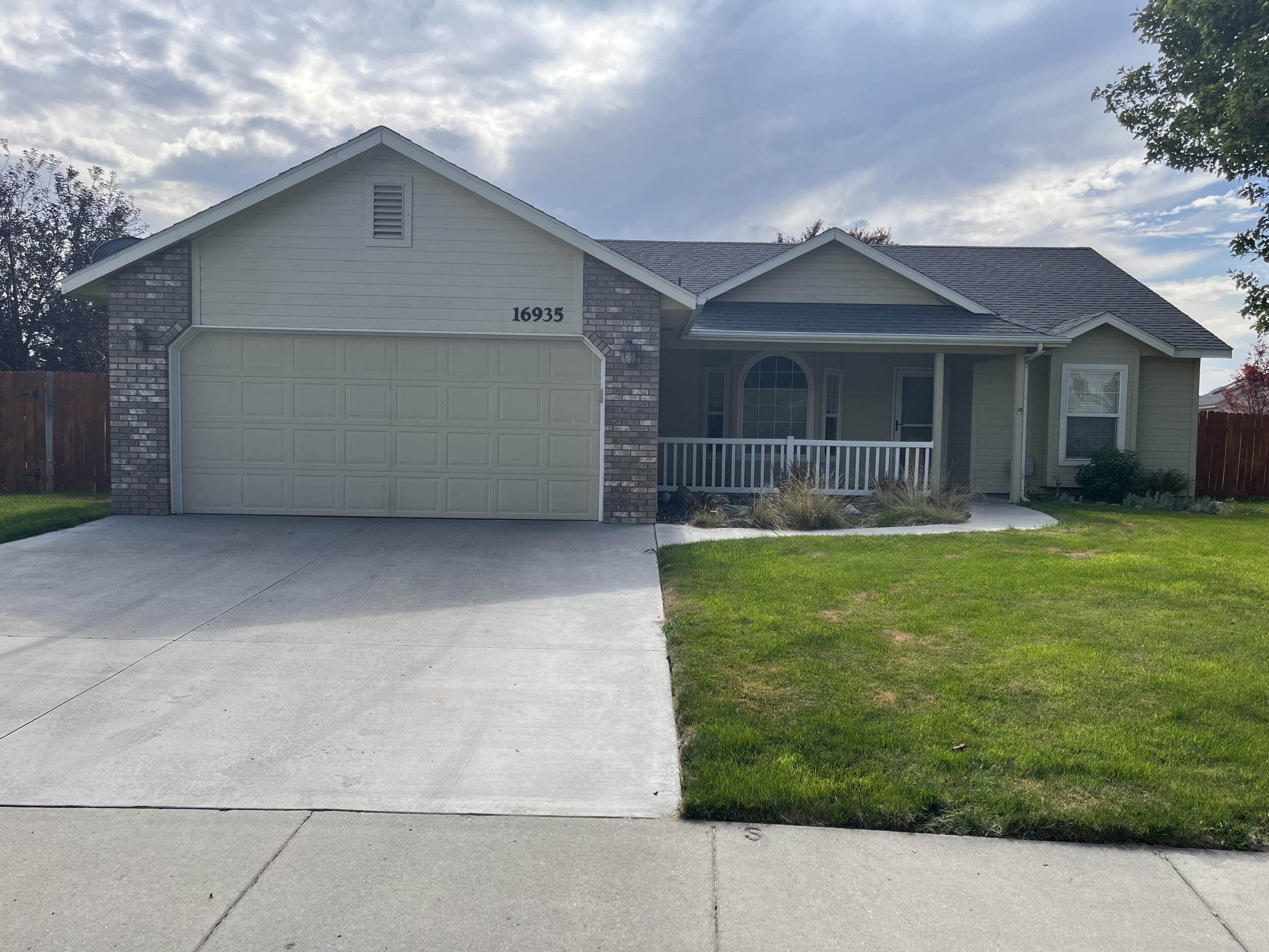 16935 North Denemere Loop – photo 1