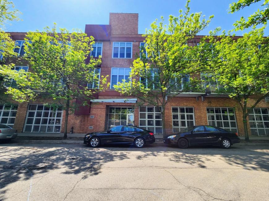 2111 West Churchill St. – photo 1
