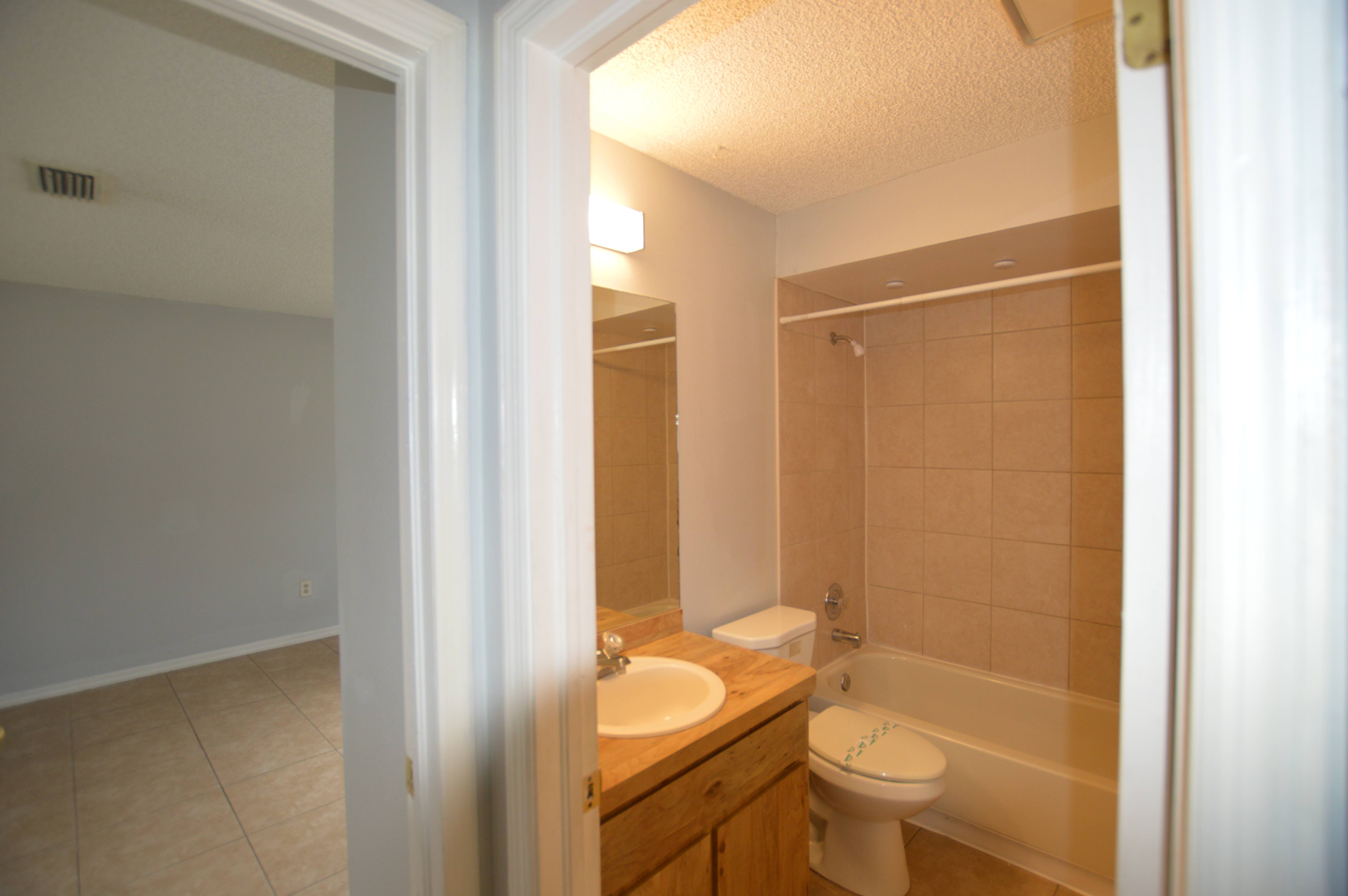 7947 Pinehurst Dr – photo 5