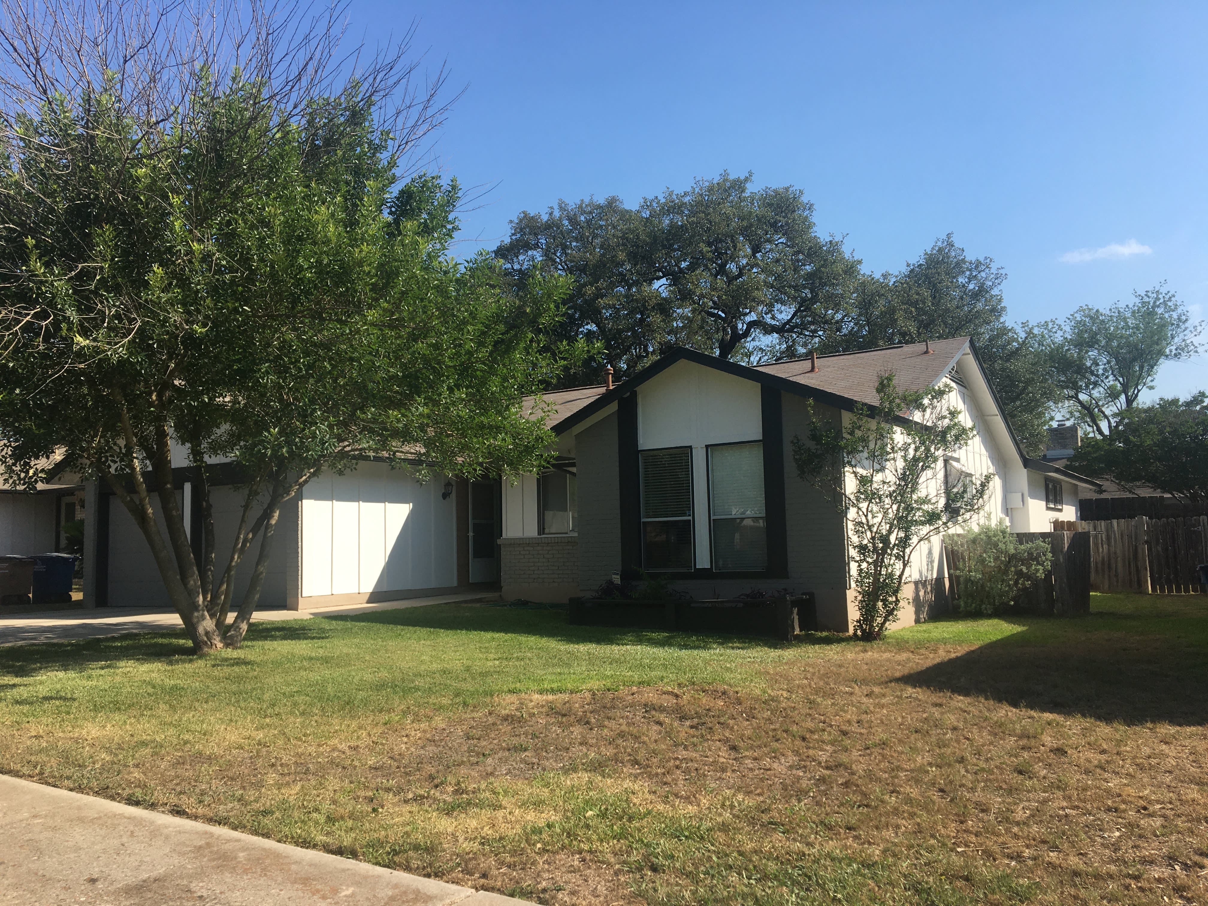 4808 Gray Fox Drive – photo 1