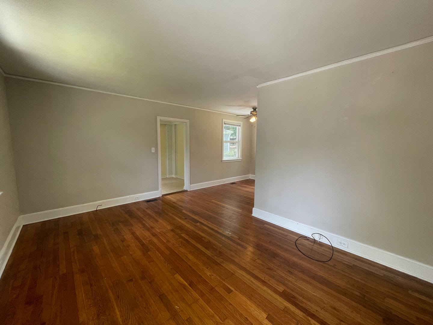 2 Bedroom 1 Bath Bungalow in Rosewood – photo 2