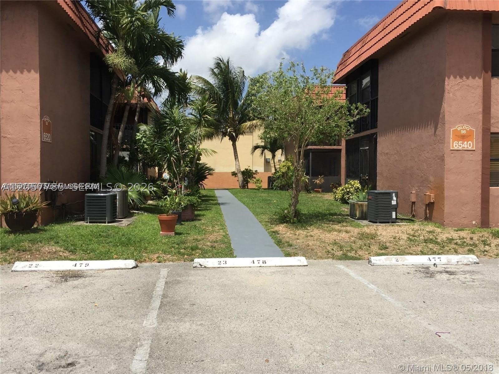 6540 W 27Th Ct – photo 2