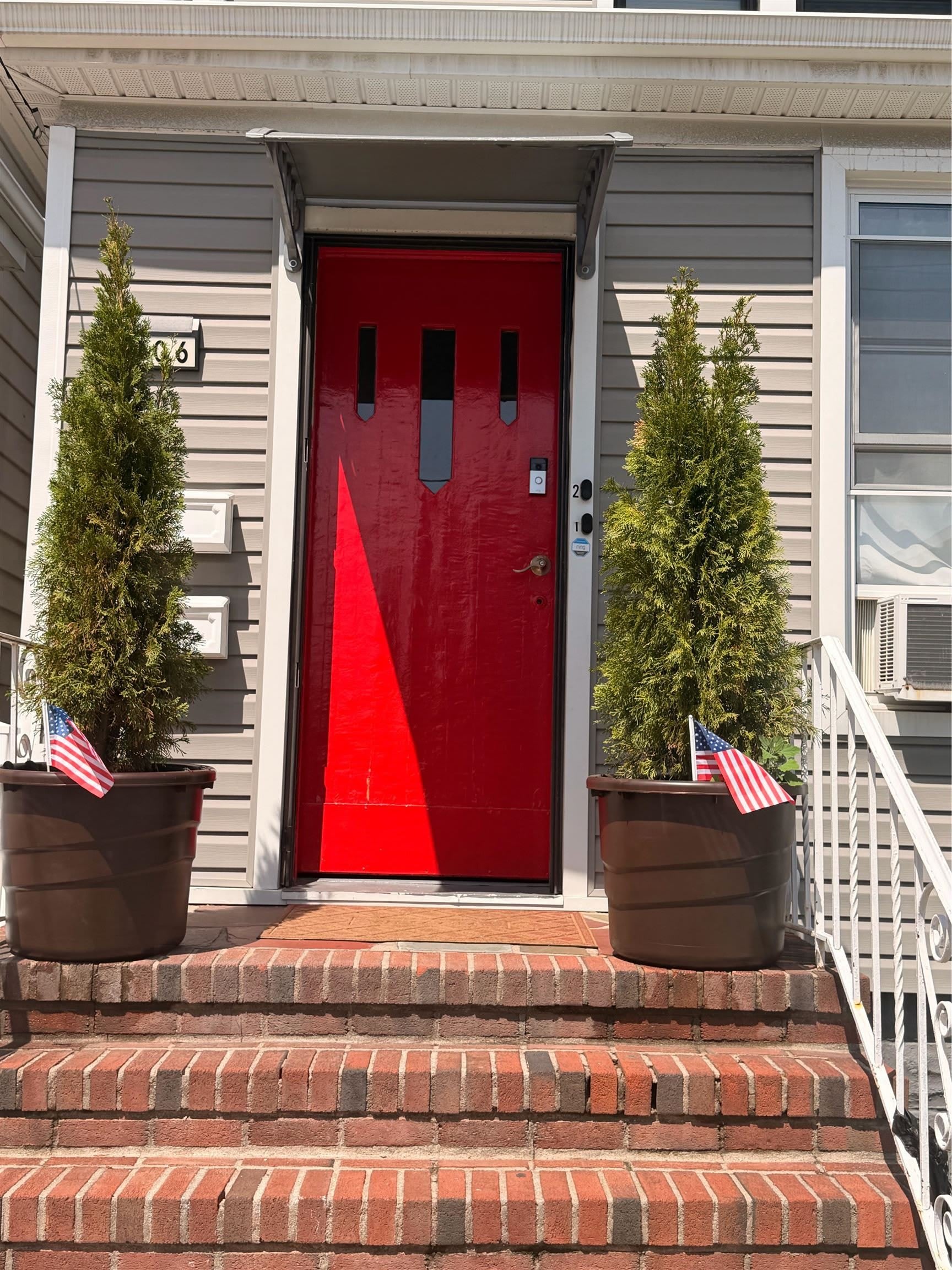 906 76TH ST – photo 2