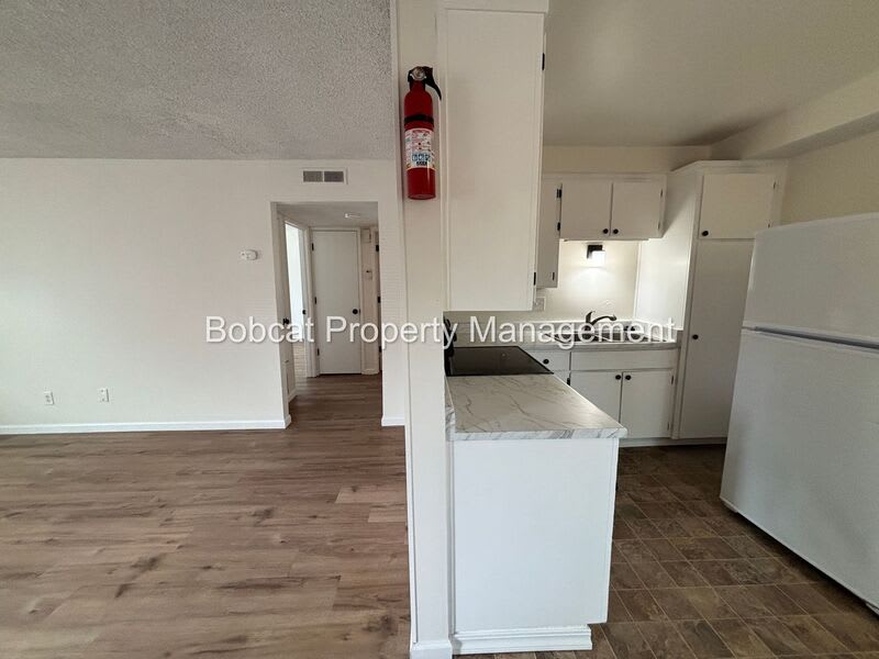 1501 N Edmonds Dr – photo 5
