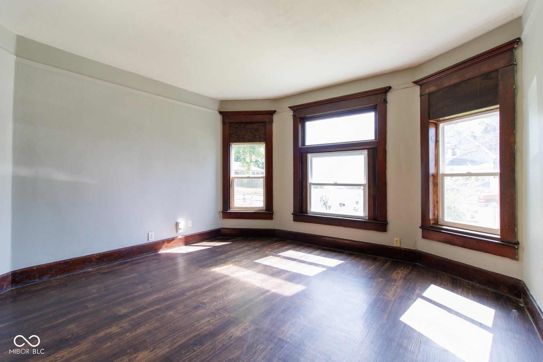 1210 N Olney Street – photo 5