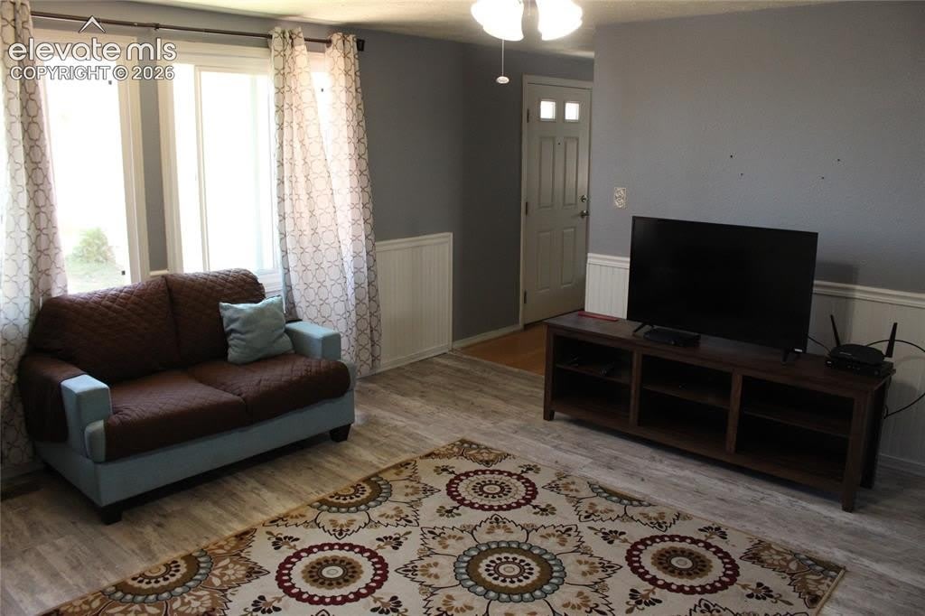 2229 Moccassin Drive – photo 5