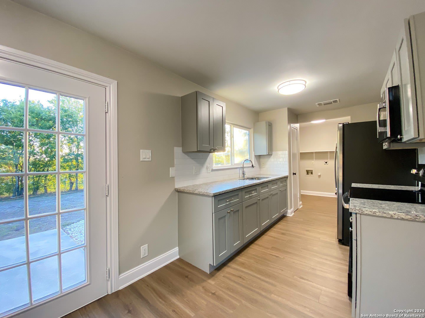 4203 Misty Springs Dr – photo 4