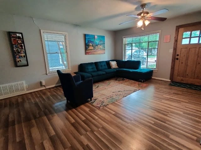 3207 Bengston Street – photo 4