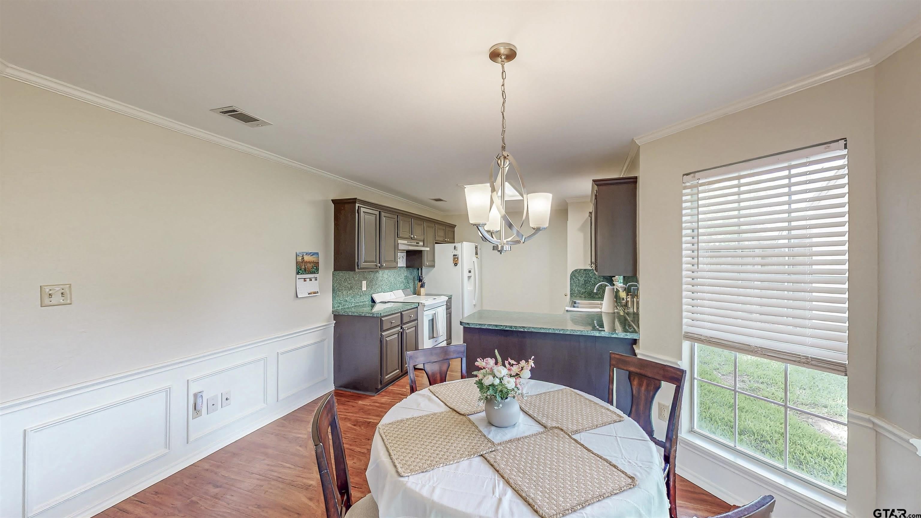 103 Clearview Dr. – photo 4
