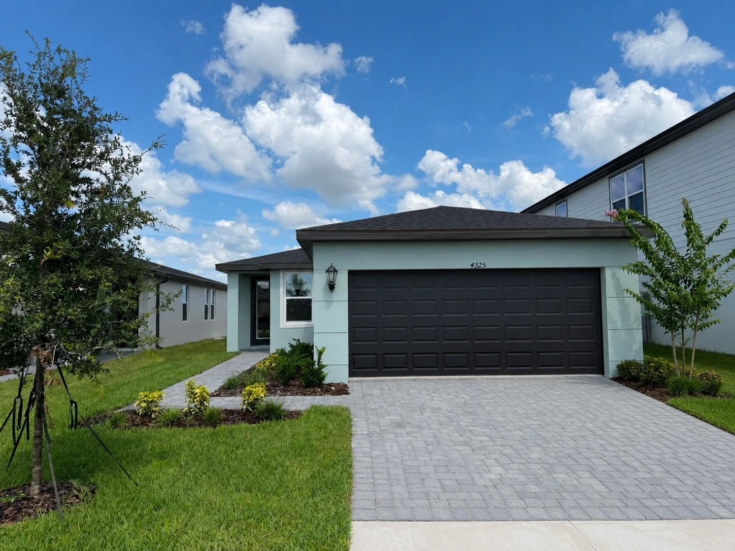 4325 RIVER BEACON Boulevard – photo 1