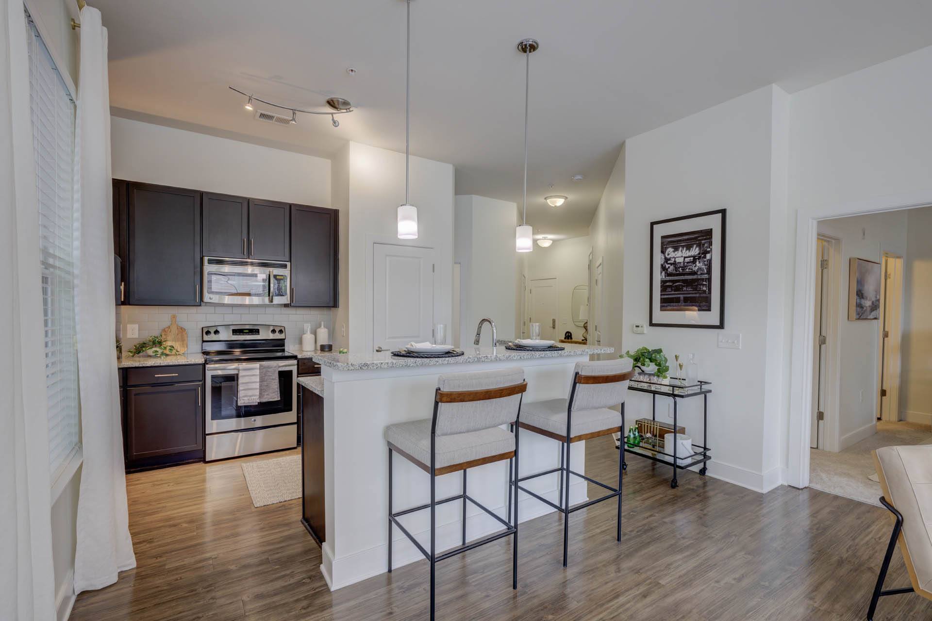 The Lincoln Apartments – photo 2