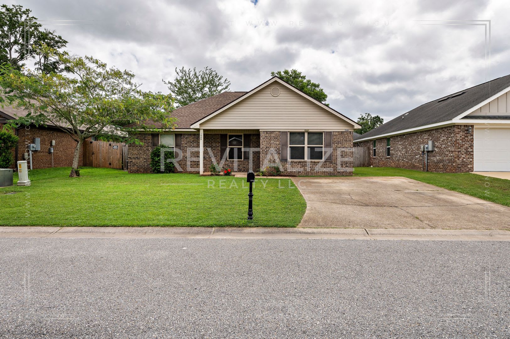 Foley 3BR/2BA – Brick Charm & Big Backyard! + Storage Shed – photo 3