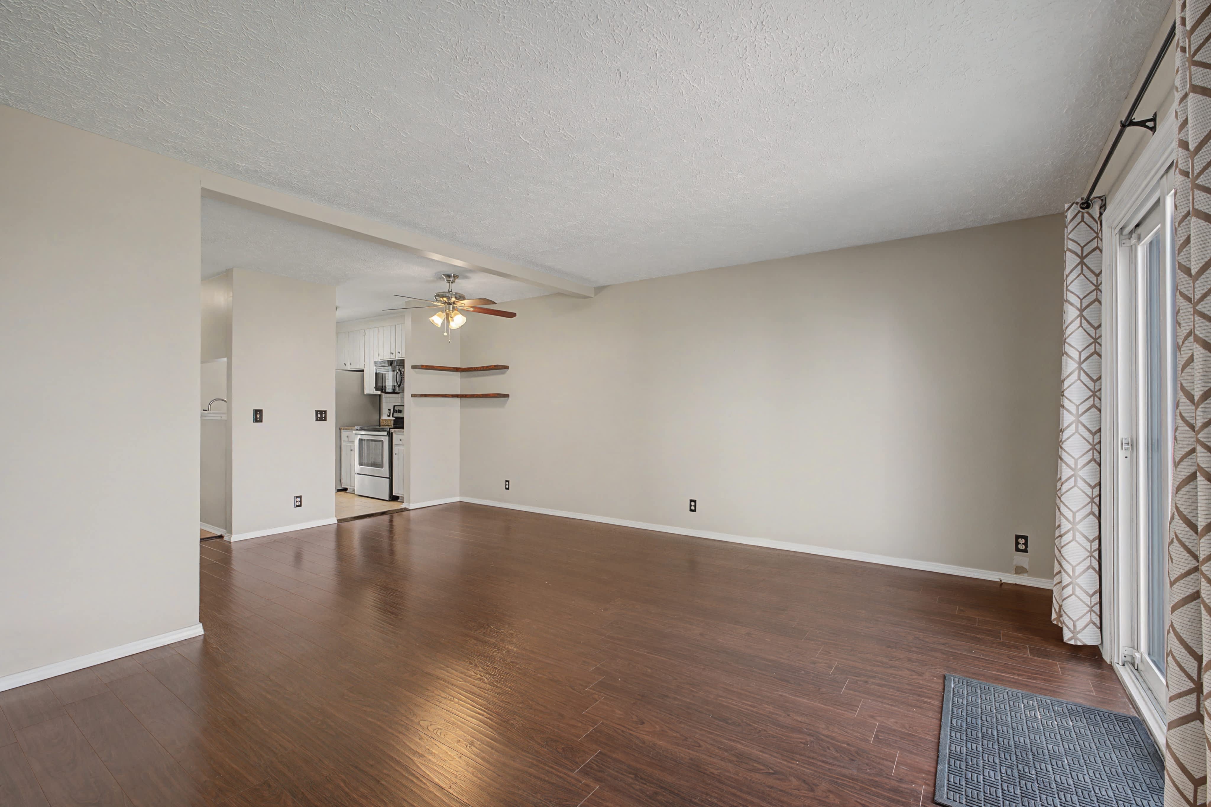 4316 Baton Rouge Drive – photo 2