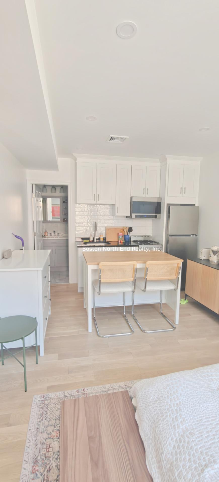 130 Salem Street – photo 5