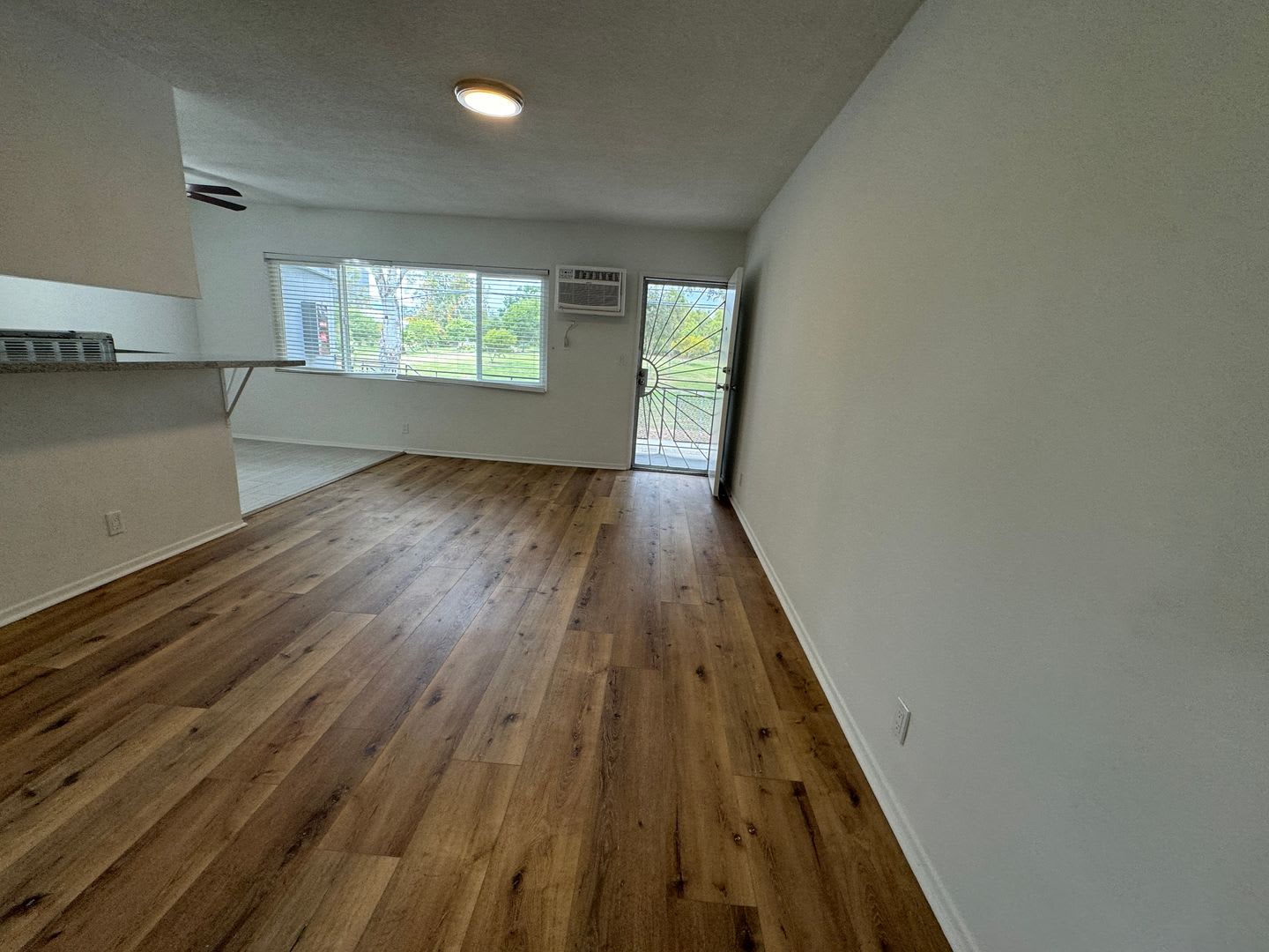 11330 Ohio Ave. – photo 2