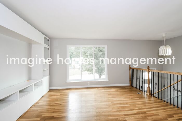 11946 Glenvalley Drive – photo 5