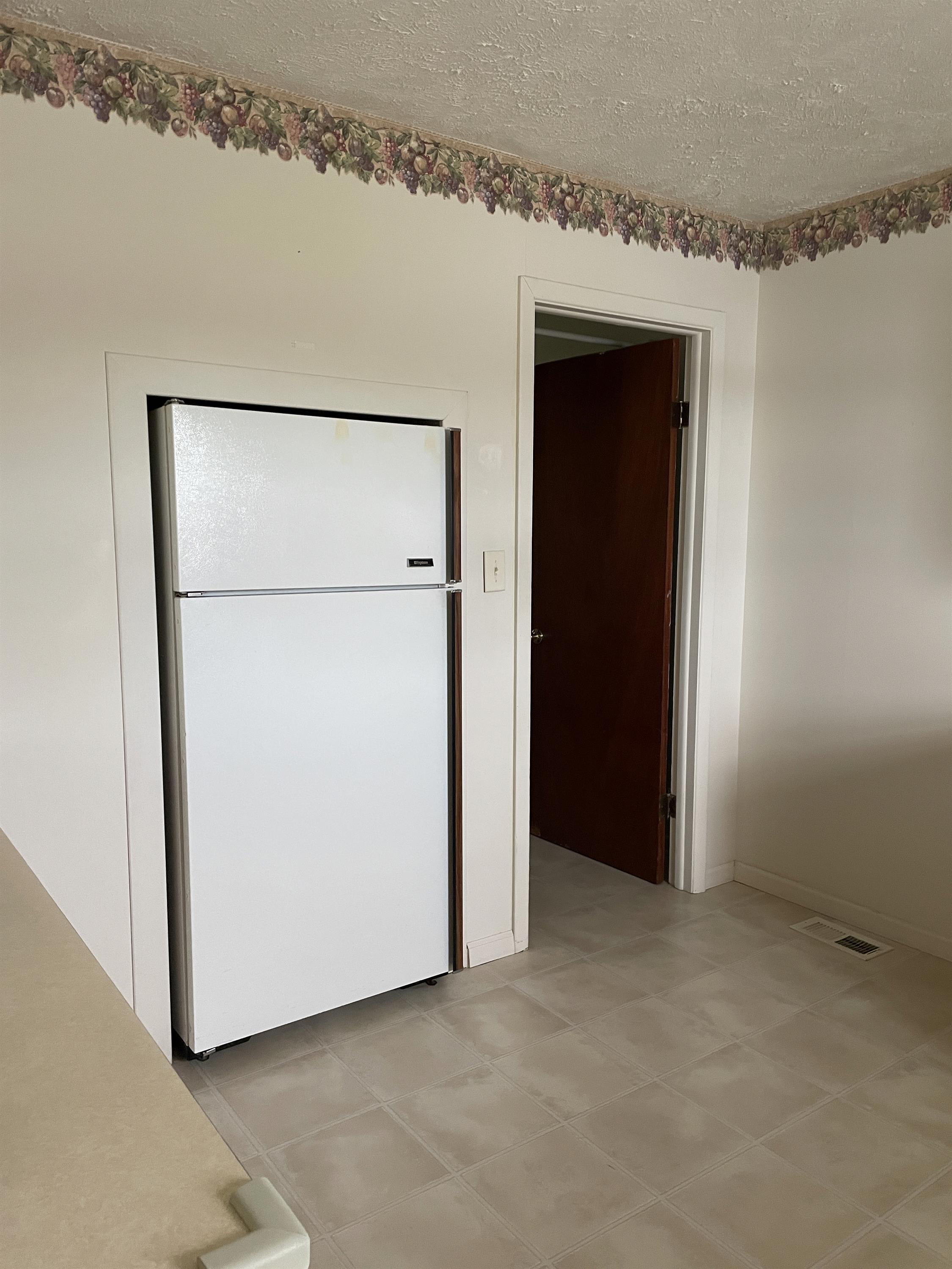 427 South Buckeye Street – photo 4