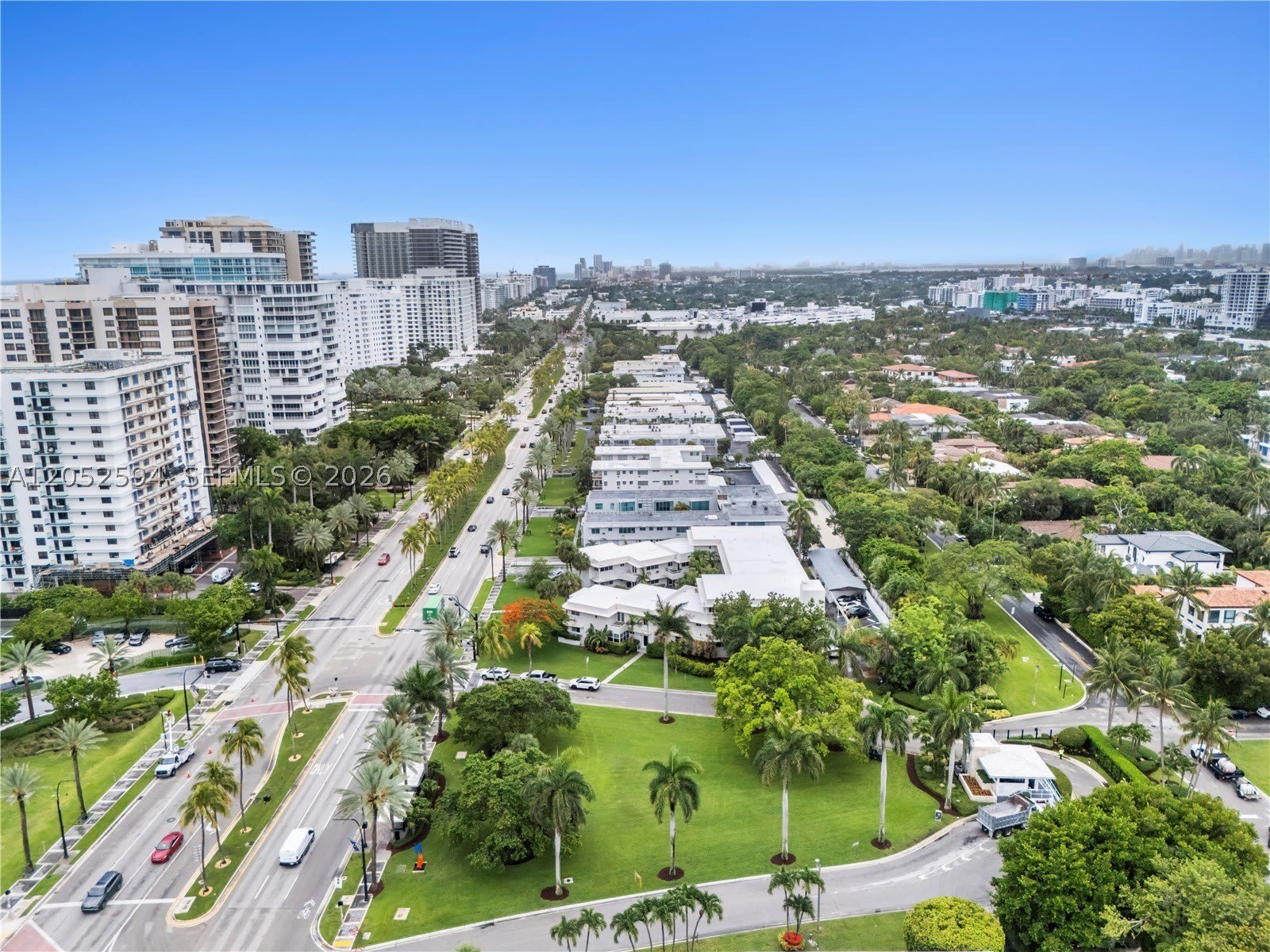 10190 Collins Ave – photo 3