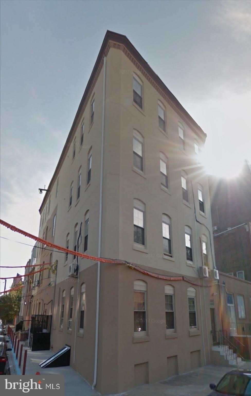 1020 Hamilton Street – photo 1