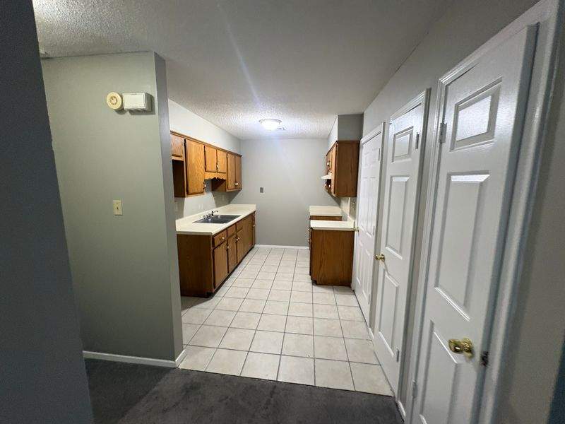 5810 Ashridge Pl – photo 4