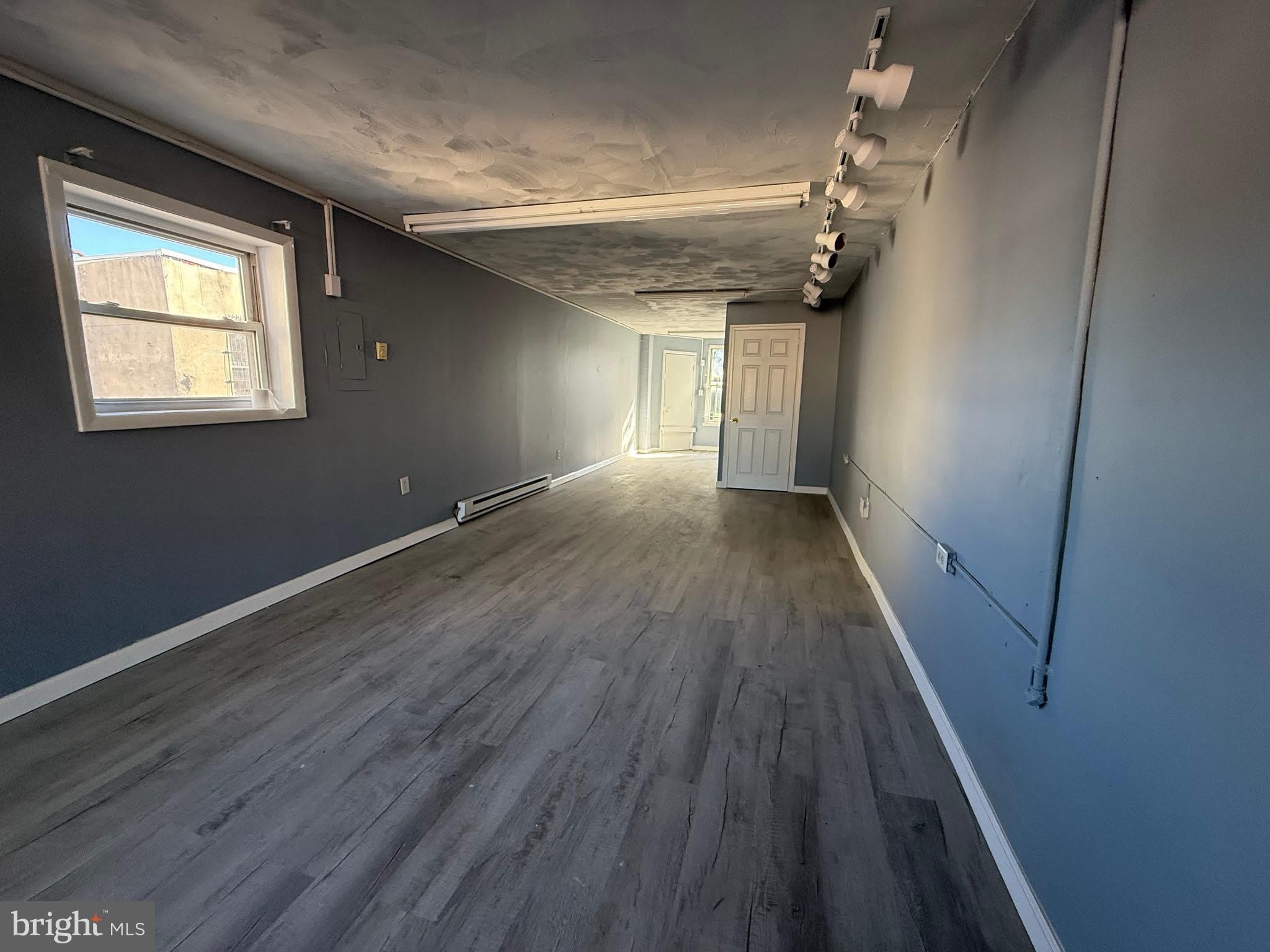 5210 WALNUT Street – photo 4