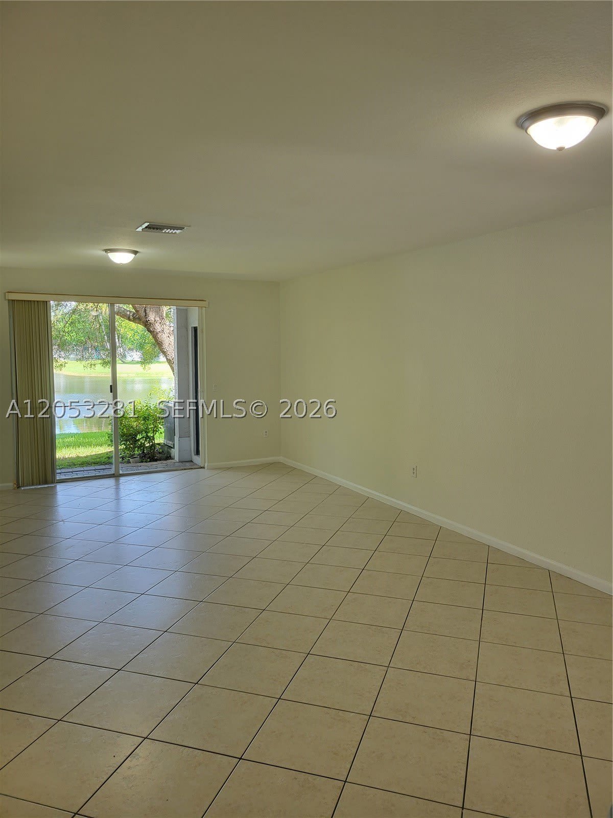 2578 SW 82 AV – photo 5