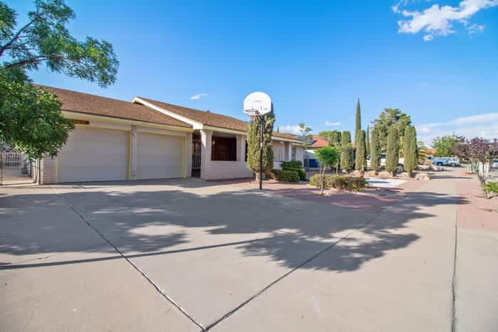11625 Cedar Crest Drive – photo 5