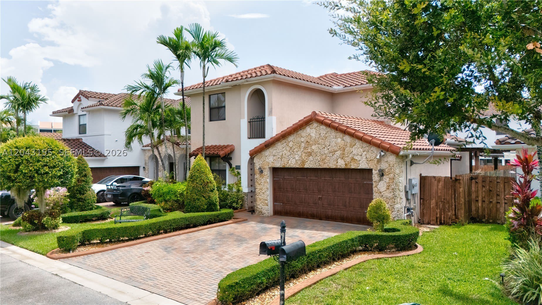 1016 NW 99th Psge – photo 3