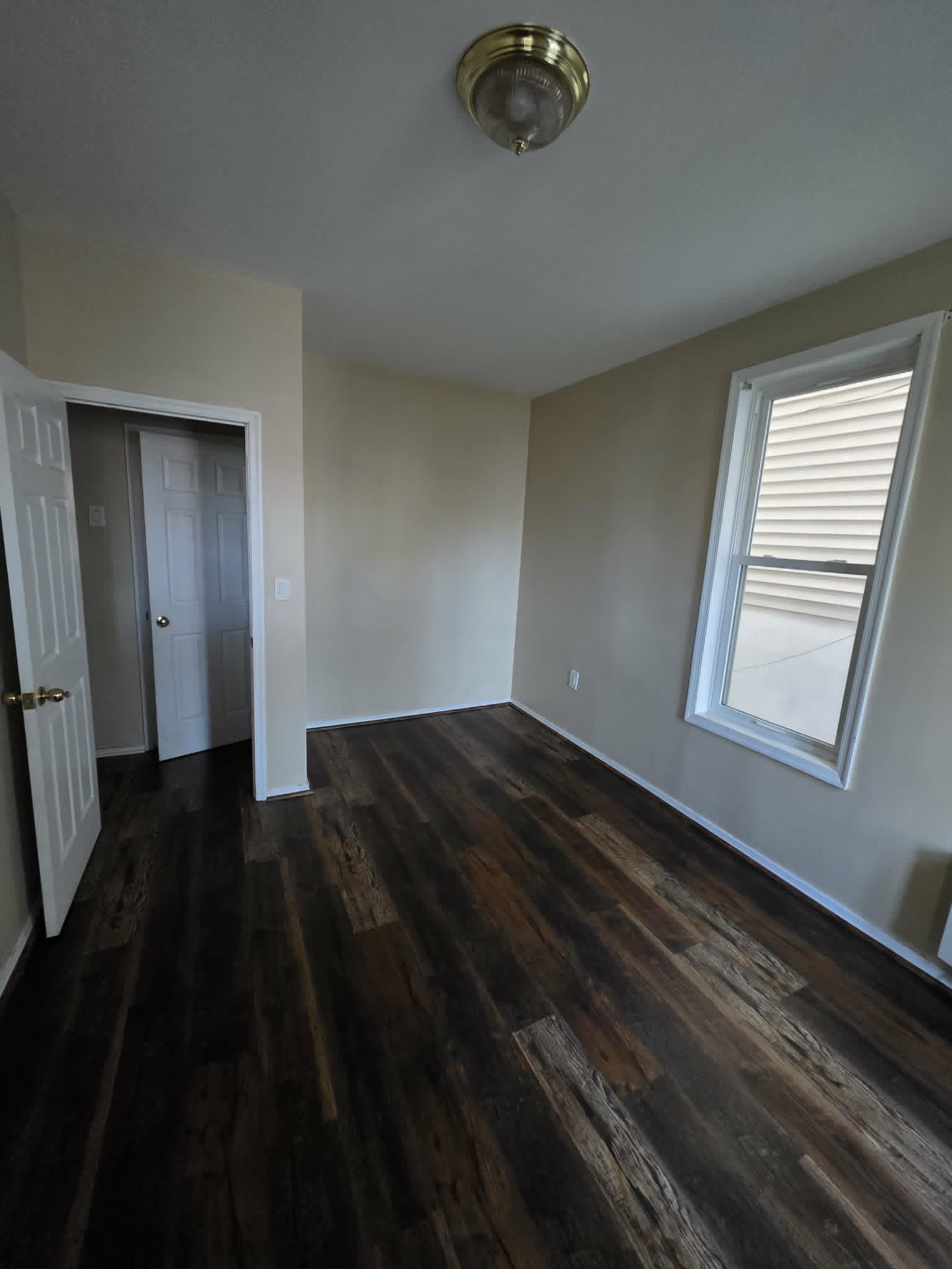 17 Orient Avenue – photo 1