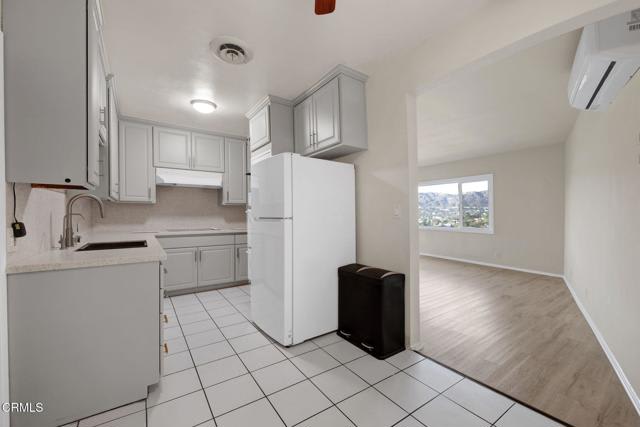 1537 Silverwood Drive – photo 5