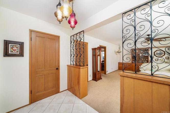 5421 Los Robles Drive – photo 4