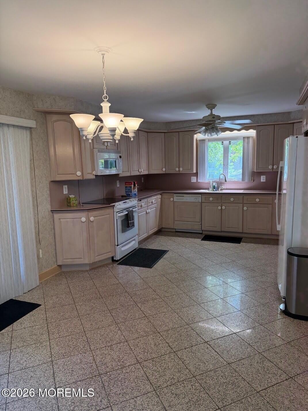 320 Boulevard – photo 3