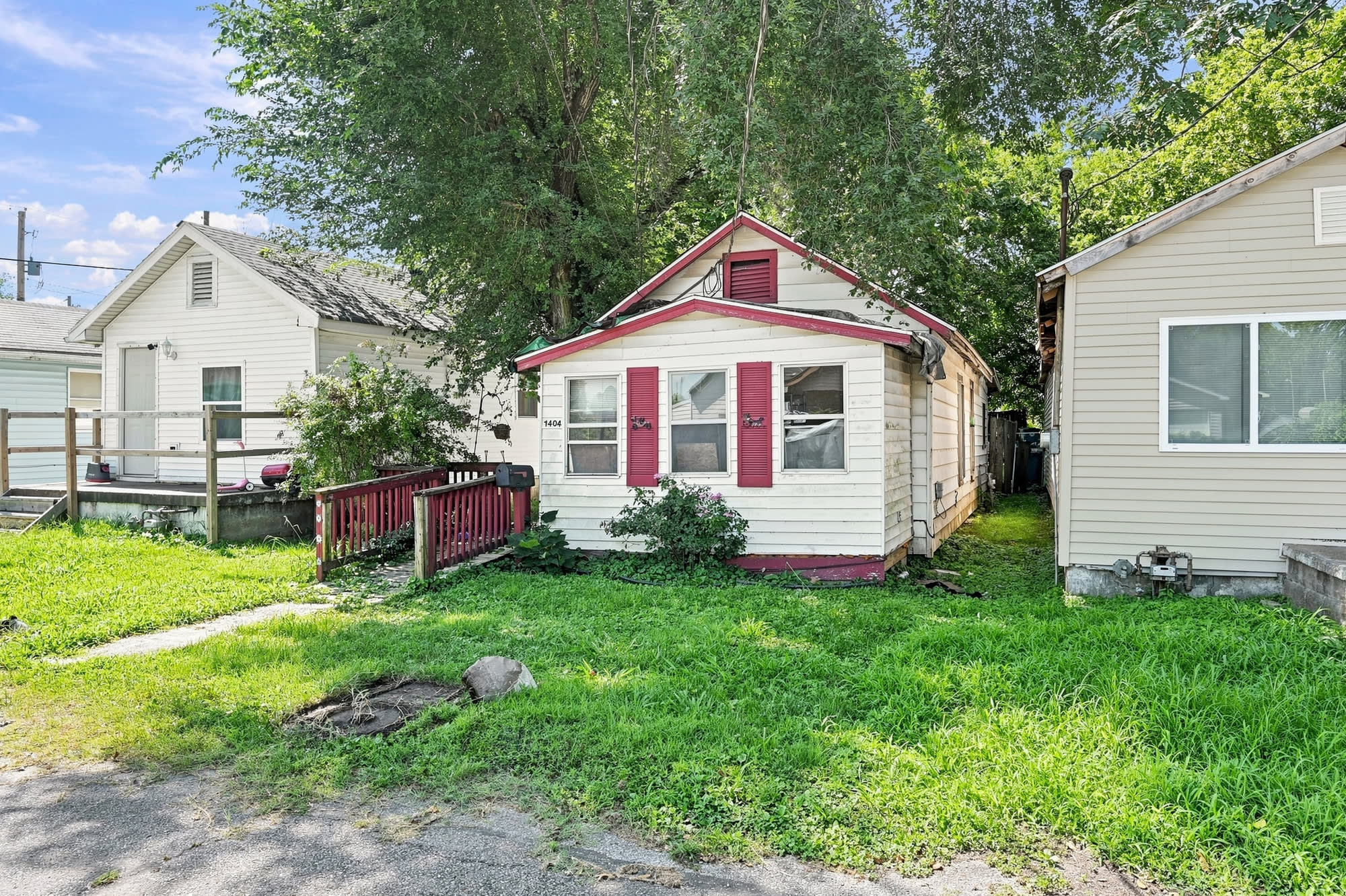 1404 Cody St – photo 1